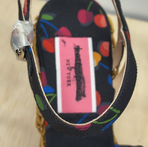 Kate Spade Anita Cherry Wicker Wedge Sandals Size 8B - Picture 7 of 9